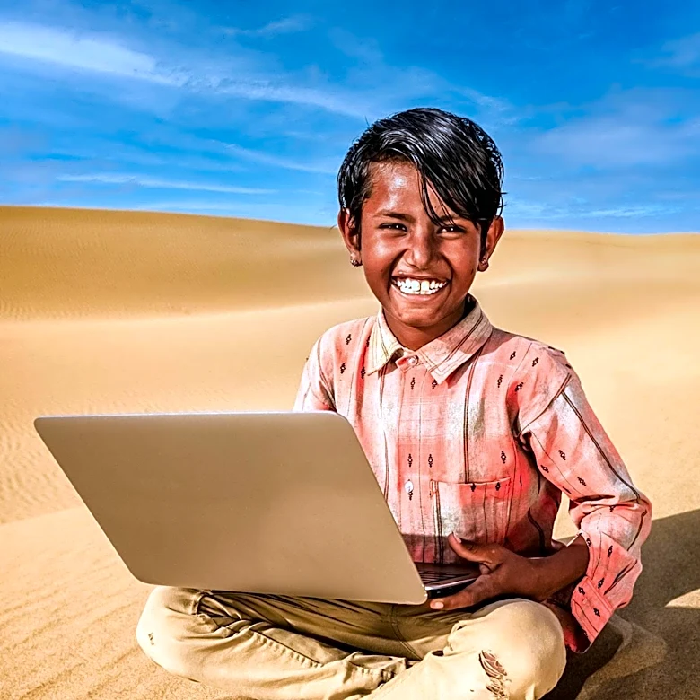 Kandahar Refugee Organization Seeks Internet Service Providers for Afghanistan