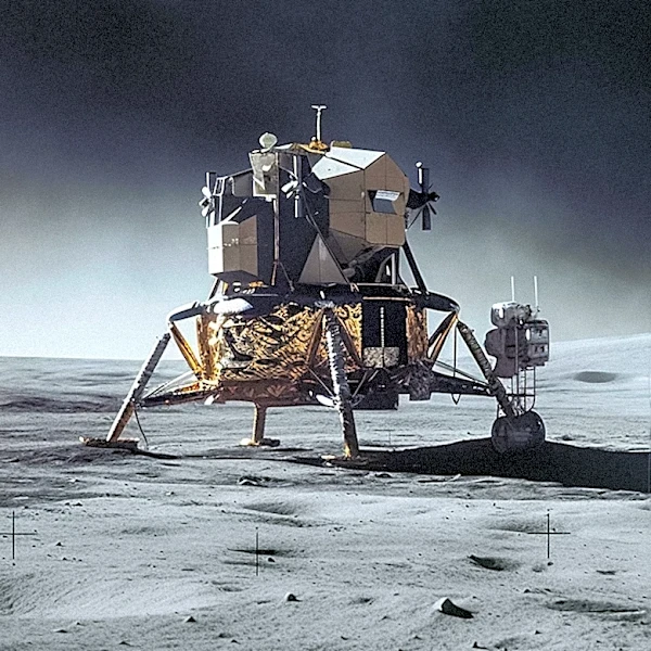 Margaret Hamilton's Software Leadership Crucial in Apollo 11's Successful Moon Landing