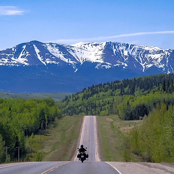 Florida Motorcyclist Dies in Wyoming Highway Crash After Failing to Navigate Curve