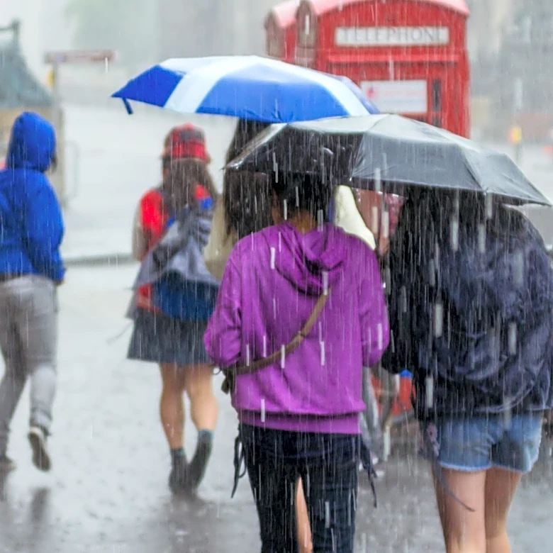 UK and France Brace for Fifth Heat Wave Amid Record Temperatures in Western Europe
