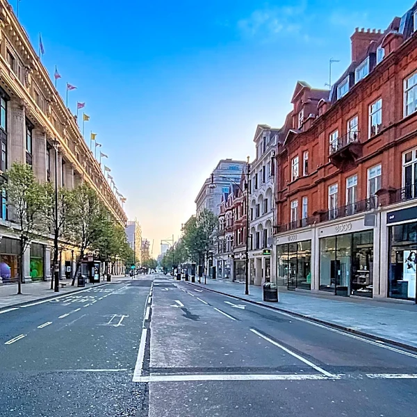 Greater Cambridge Partnership Closes England's First Cycle Street After Two Months Due to Safety Concerns