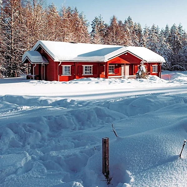 Farmers' Almanac Predicts Volatile Winter for U.S. Homeowners Due to El Niño