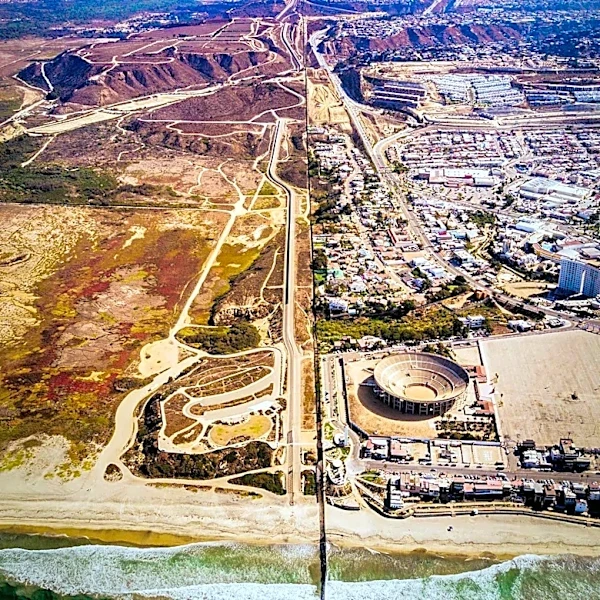 Trump Donor's Company Secures Billions in Border Wall Contracts Amid Controversy