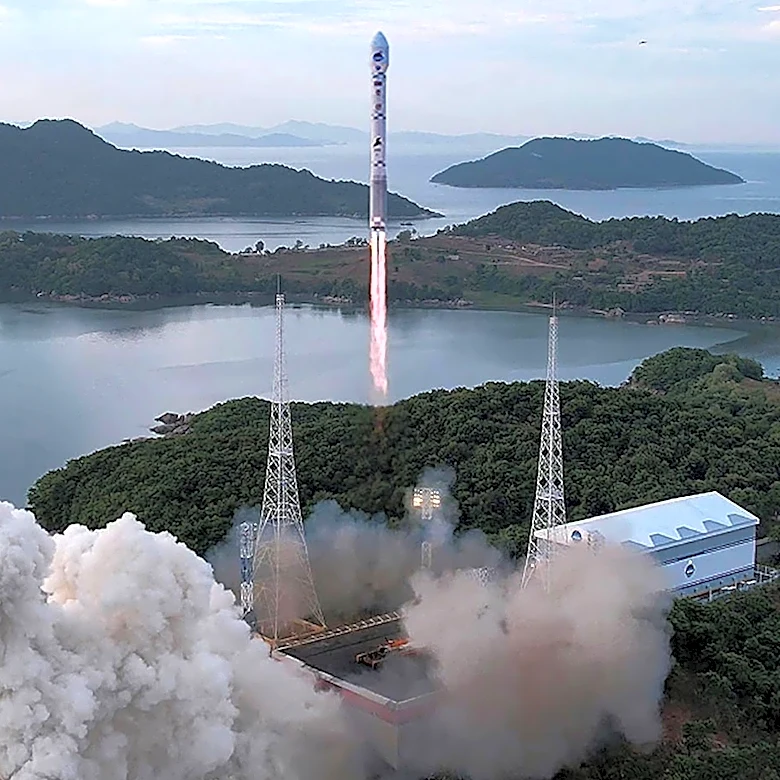 China's Long March 7A Rocket Explodes, Resulting in Satellite Loss