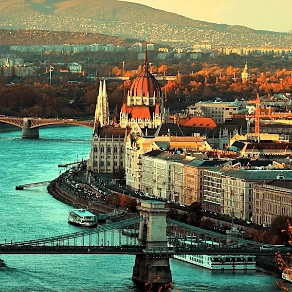 Danube's Low Water Levels Reveal Historical Relics Amid Climate Crisis