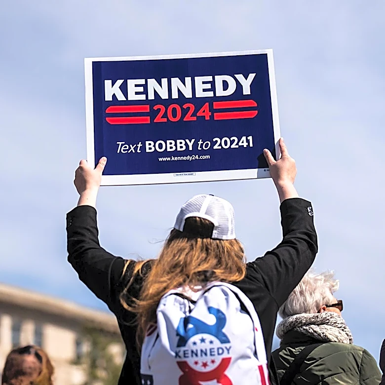 Wisconsin Gubernatorial Candidate Faces Scrutiny Over Past Social Media Posts