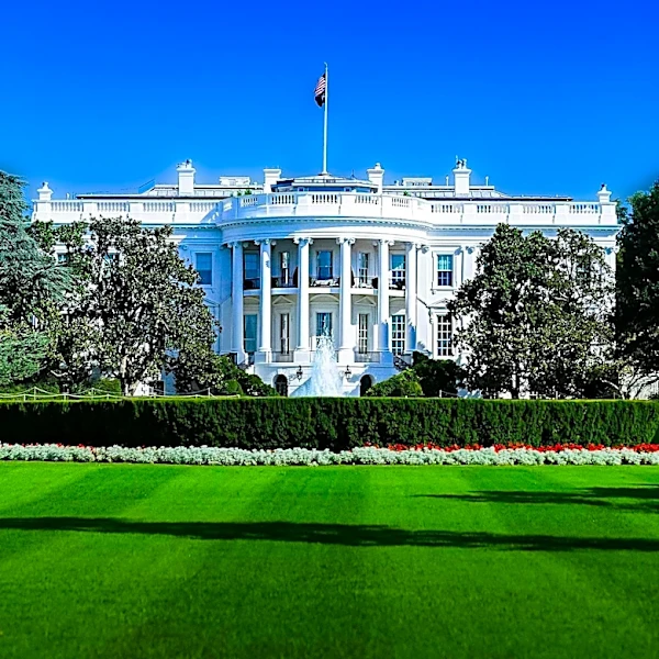 President Trump's Approval Rating Hits Near Record Low Amid Midterm Election Forecasts