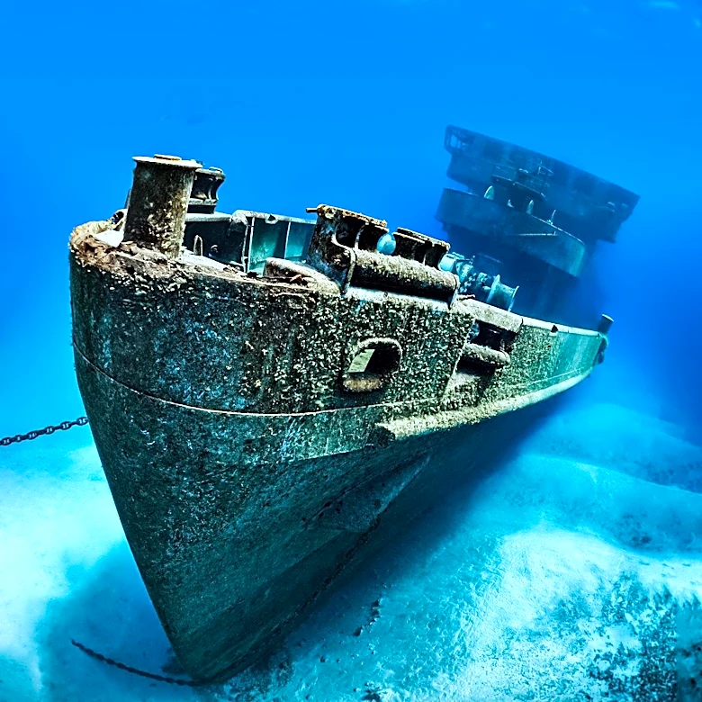 Subco Reports Damage to Undersea Cables Near Perth Amid Suspicious Vessel Activity