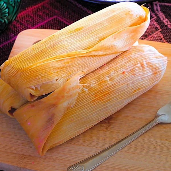 Chicago Tamale Vendor Rebuilds Life After Six Months in ICE Detention