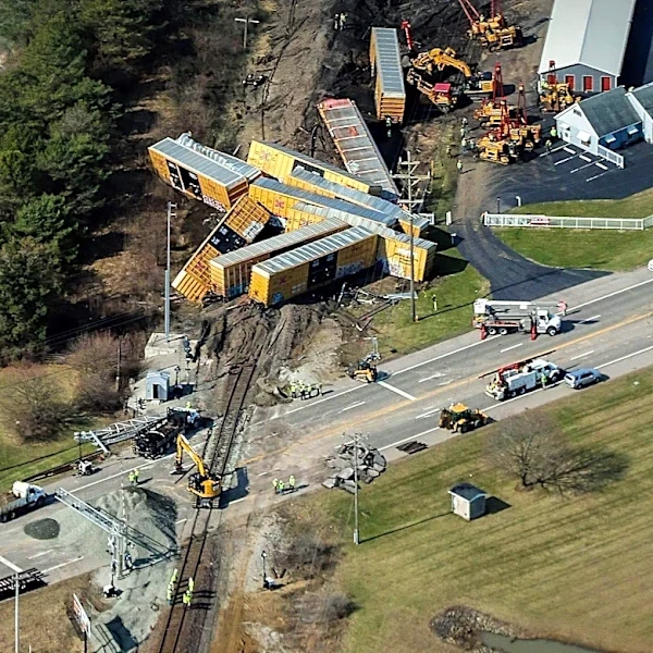 Construction Worker Dies in Woodbridge Trailer Collapse