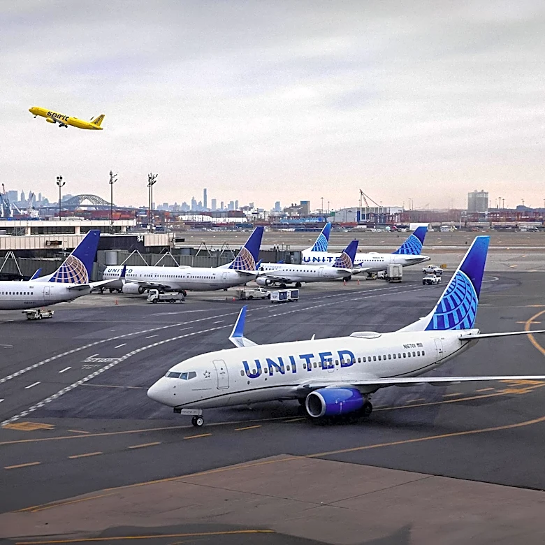 Cleveland City Council Urged to Consider Support for Burke Lakefront Airport