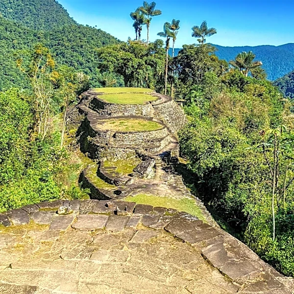 Lidar Technology Unveils Ancient Aquiry Civilization Structures in the Amazon
