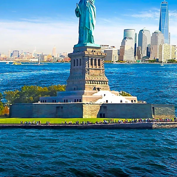 Trump-Linked World Liberty Financial Receives Conditional US Bank Approval Amid Conflict-of-Interest Concerns