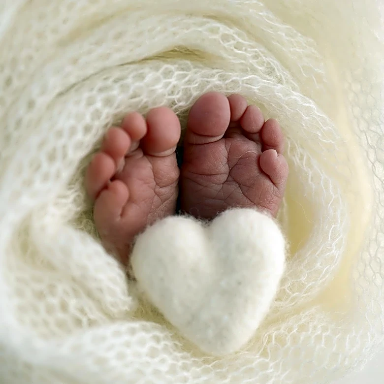 Baby with Rare Heart Defect Undergoes First Surgery Amidst Surrogacy Dispute in Texas
