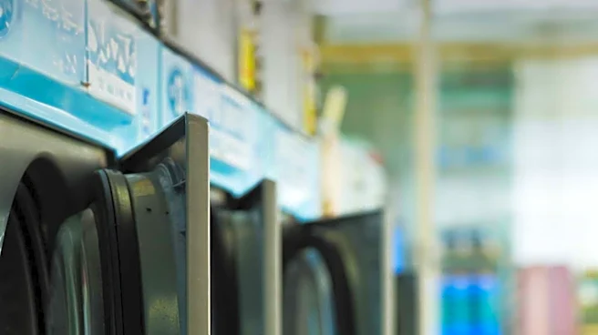 Texas Governor Threatens Airport Funding Over Islamic Washing Facilities at IAH and DFW