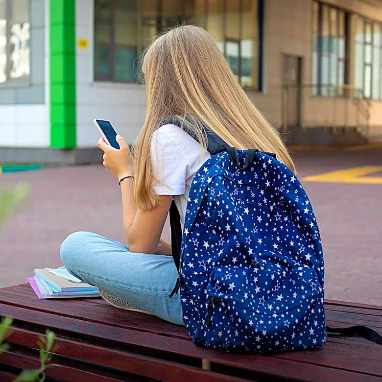 Henrico Schools Implements New Screen Time Limits and Technology Restrictions for Students