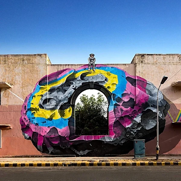 El Salvador Artists Reclaim Walls from Gangs Following Security Campaign