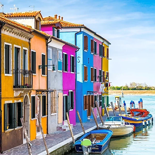 Australian Property Expert Warns Against Hidden Costs of Italy's €1 Homes