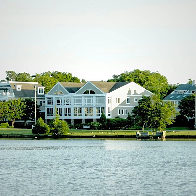 Five New Jersey Suburbs Ranked Among Nation's Wealthiest, Featuring Million-Dollar Home Values