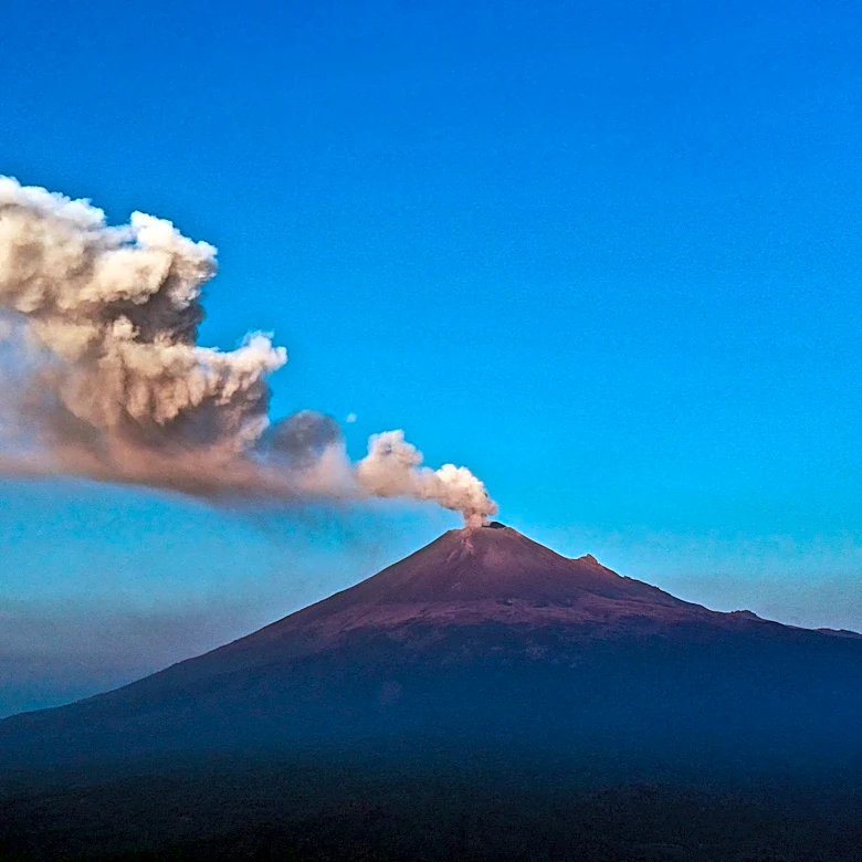 U.S. Tourist Dies in Mount Etna Lightning Strike Amidst Volcanic Activity