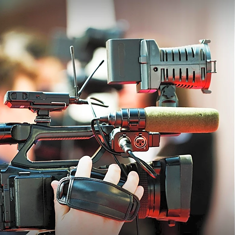 Appeals Court Affirms First Amendment Right to Film Police, Grants Immunity to Arresting Officers