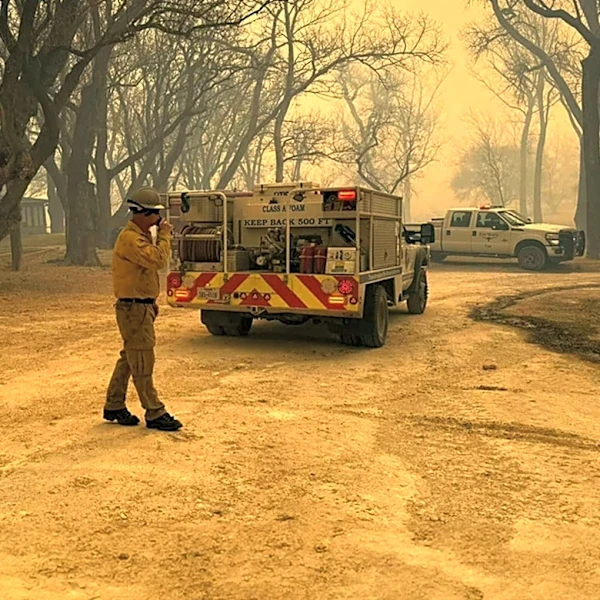 Retired Firefighter Prevents Major House Fire in Farmington, New York