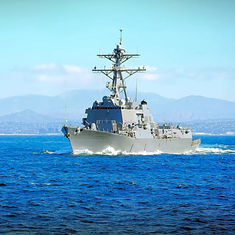 USS Benfold Experiences Four-Day Power Outage in South China Sea, Undergoes Repairs in Philippines
