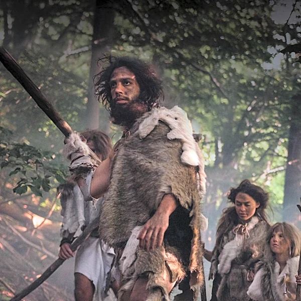 Researchers Uncover Unique Pelvic Anatomy in Male Neanderthals Resembling Human Females