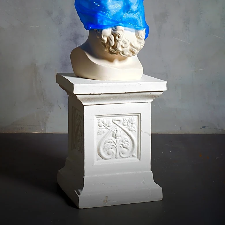 Vancouver Police Department Breaches Art Gallery to 'Rescue' Sculpture Mistaken for Human