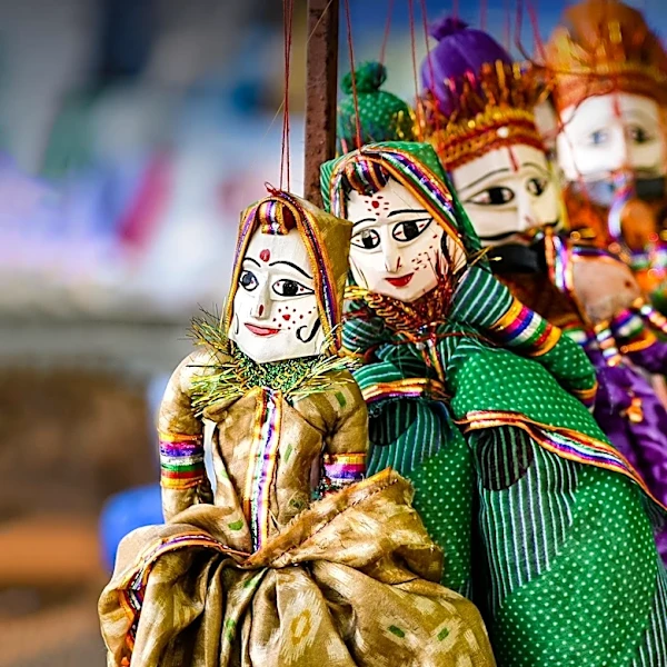 McGill University Library Unveils Sicilian Knight Puppets from UNESCO-Recognized Tradition