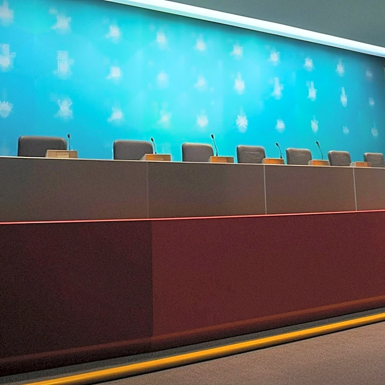 Virginia Beach Mayor Proposes New Conduct Rules for City Council Meetings Following Disruptions
