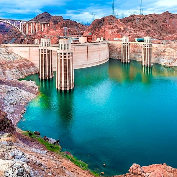 Las Vegas Secures Water Supply from Lake Mead Amidst Drought Concerns with Advanced Infrastructure