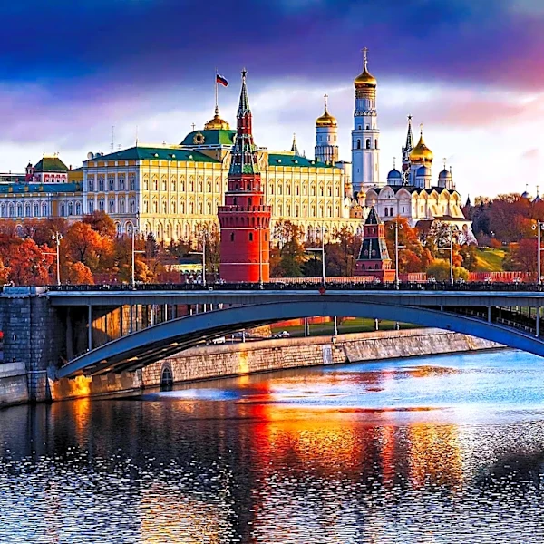 Kremlin's War Strategy Driven by Leadership Survival, Not State Security, EUobserver Reports