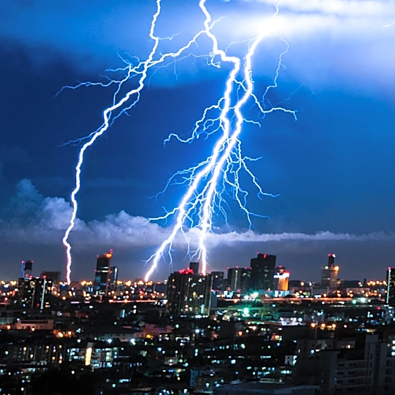 Monsoon Storms Cause Widespread Power Outages and Hazardous Conditions Across Phoenix Metro Area