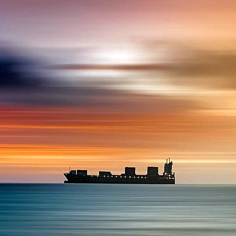 U.S.-Flagged Cargo Ship SLNC York Evacuated After Taking on Water in Pacific