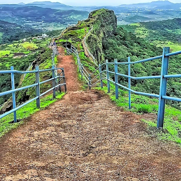 Family Outing at Pune's Sinhagad Fort Leads to Assault Over Girl's Attire