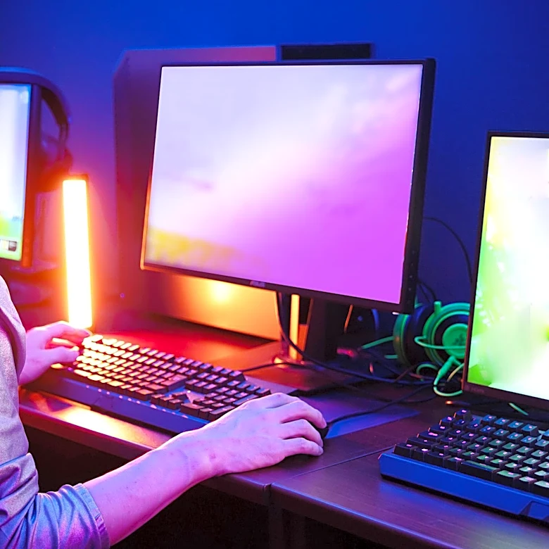 Red Rover Technologies Seeks Software Engineer with Reactive Focus for K-12 Education Solutions