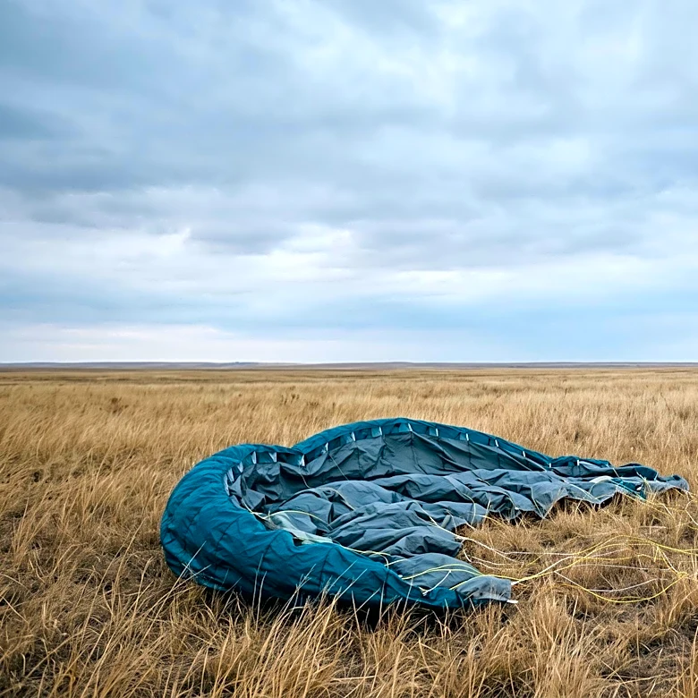 Aberdeen Mayor Injured, Child Dies in South Dakota Paragliding Accident