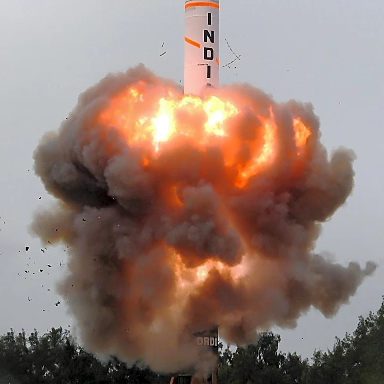 U.S. Military Faces Significant Ammunition Depletion, Shifting Strategy Towards Iran