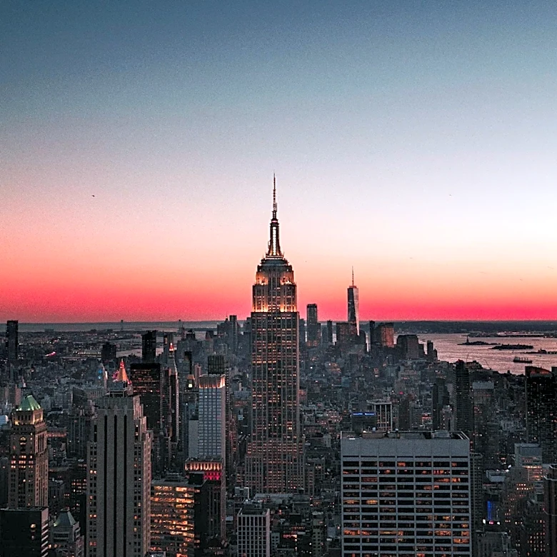 New York State Bill Proposes Limiting Technology and AI in K-12 Classrooms
