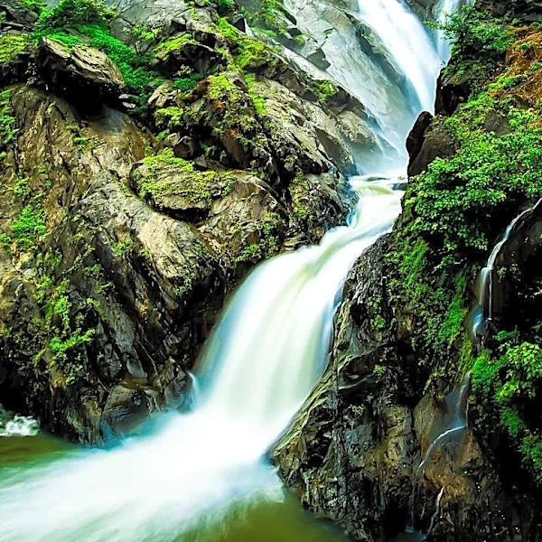 Smith Falls State Park Draws Visitors to Nebraska's Tallest Waterfall