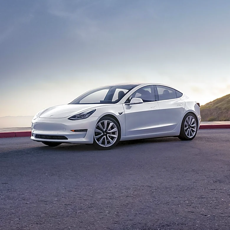Portland Police Arrest Three, Seize Five Guns After Tesla Crash and Hours-Long Search
