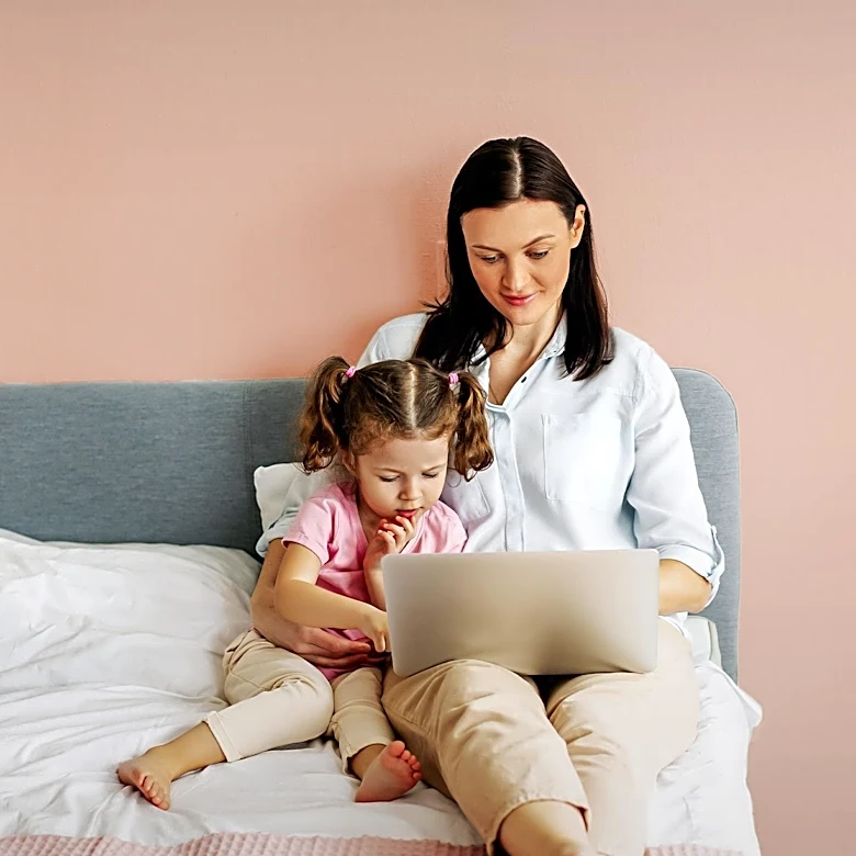 Studies Reveal Mixed Impact of Screen Time on Cognitive Development and Language Skills
