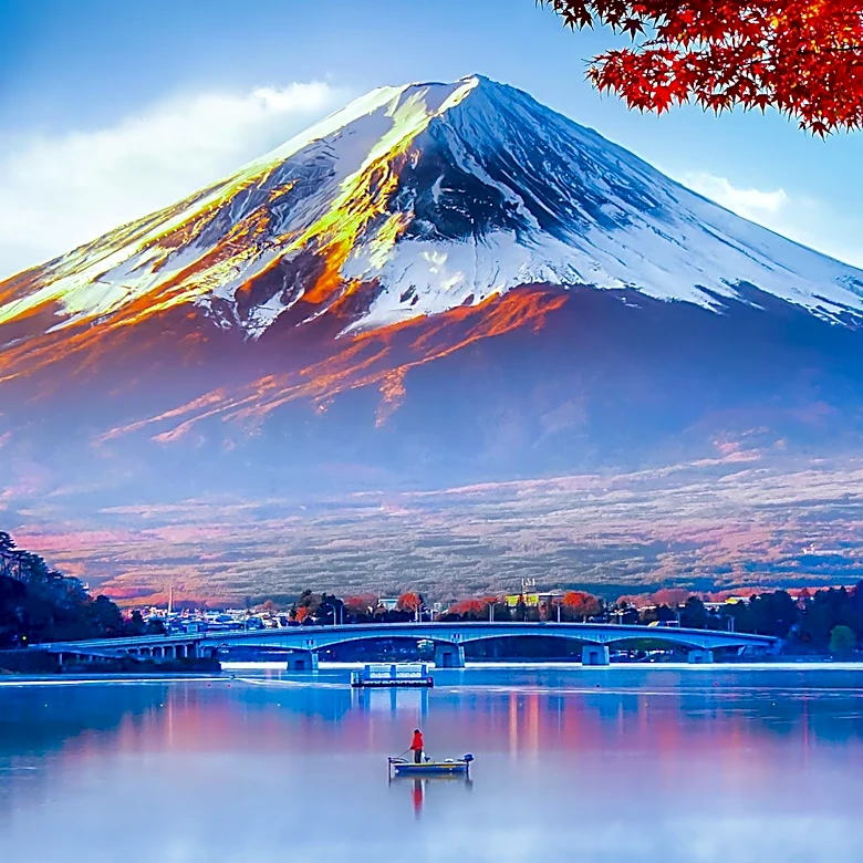 Father Reprimanded for Leaving 7-Year-Old Son Alone on Mount Fuji