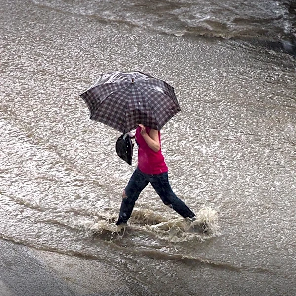 Heavy Rains Cause Widespread Flooding and Stranded Vehicles Across New Jersey