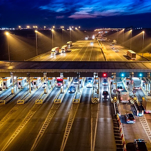 Southern California Expands Toll Lane Network to Alleviate Traffic Congestion