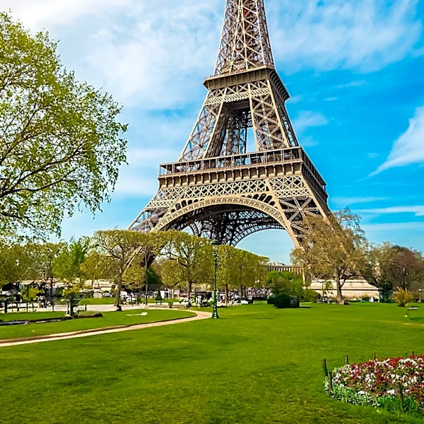 French Regions Experience Anti-Tourism Protests Amid Housing Shortages and Overtourism Concerns