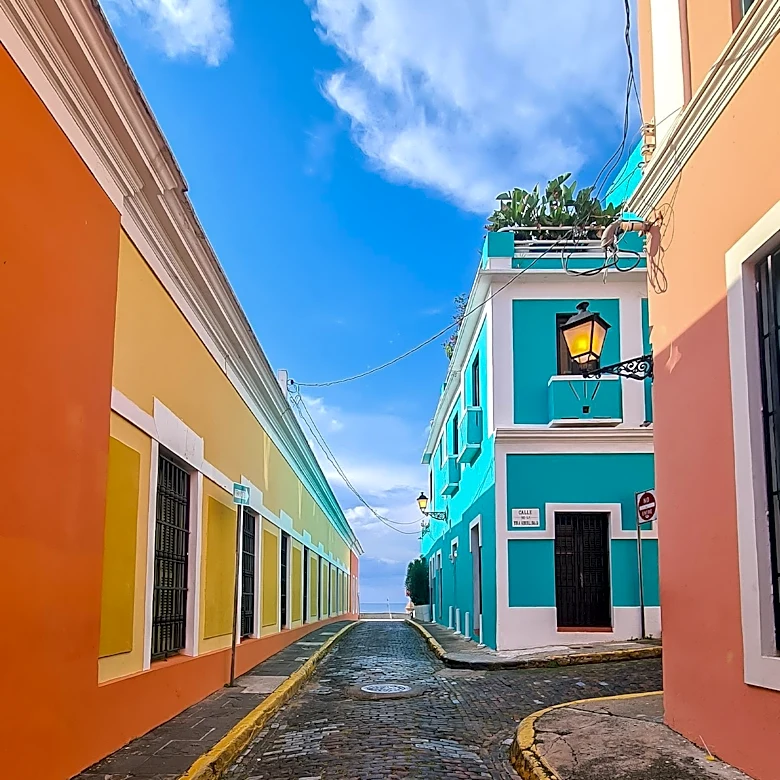 Colonia del Sacramento: A UNESCO World Heritage Site Reflecting Portuguese-Spanish Colonial History
