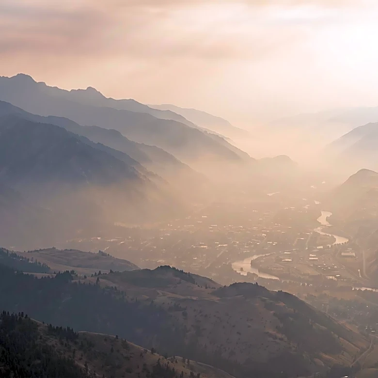 Missoula Experiences Lingering Wildfire Smoke as Students Return to School Amidst Climate Concerns