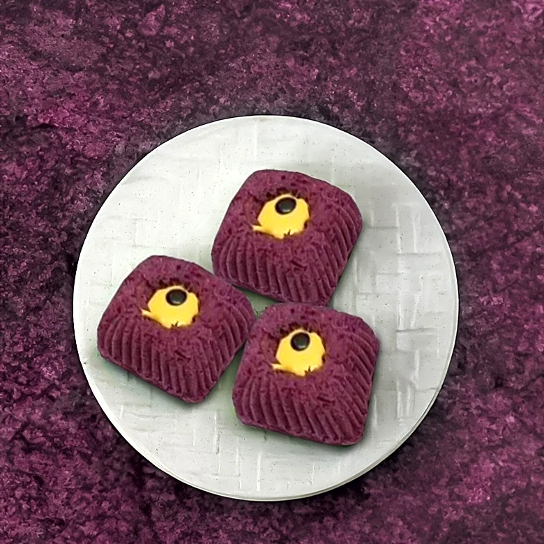 Crystal Temptations Recalls Chocolate Eyeball Candy Due to Undeclared Milk Allergen Risk
